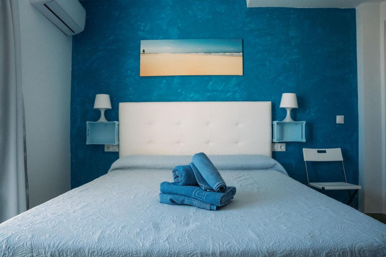 Hostal Brisas De Conil 科尼尔-德拉弗龙特拉 外观 照片