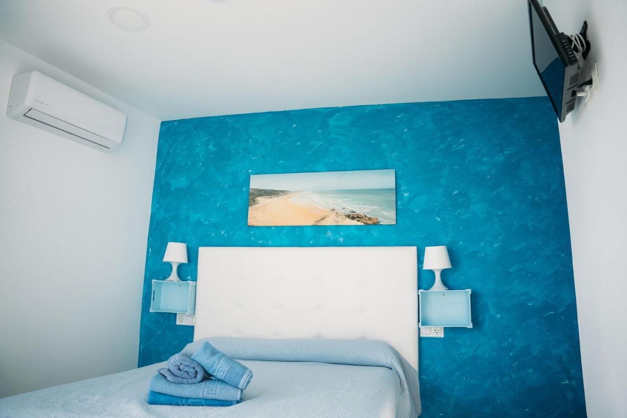 Hostal Brisas De Conil 科尼尔-德拉弗龙特拉 外观 照片