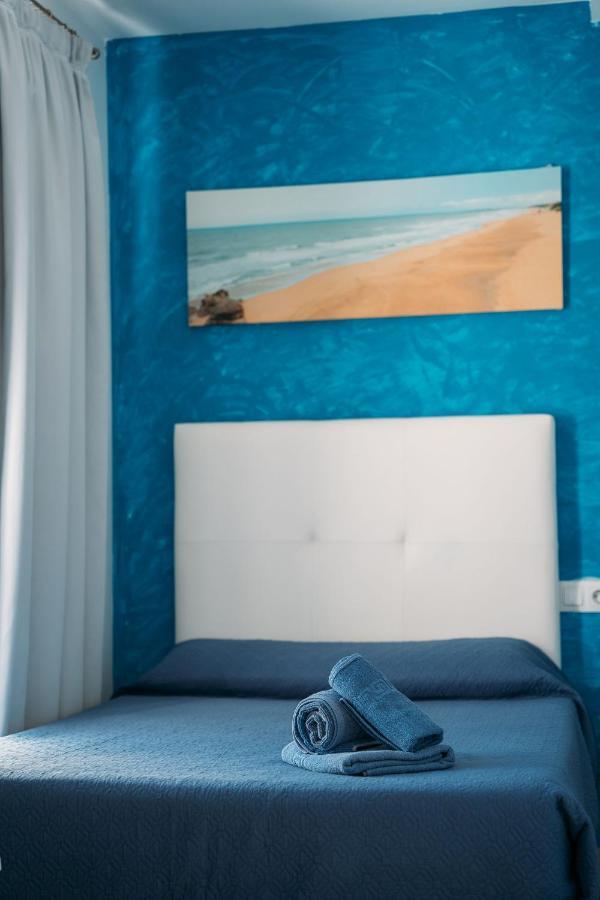 Hostal Brisas De Conil 科尼尔-德拉弗龙特拉 外观 照片