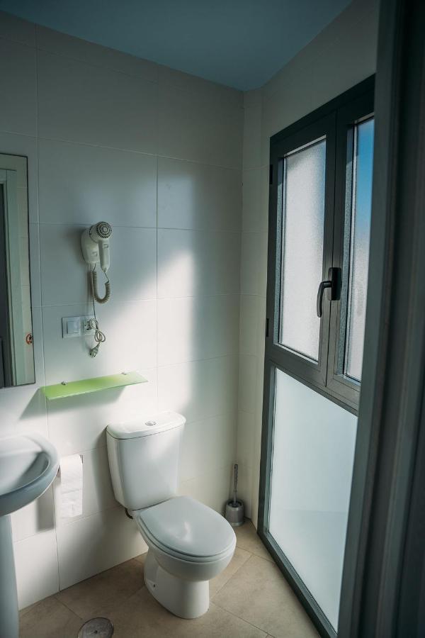 Hostal Brisas De Conil 科尼尔-德拉弗龙特拉 外观 照片